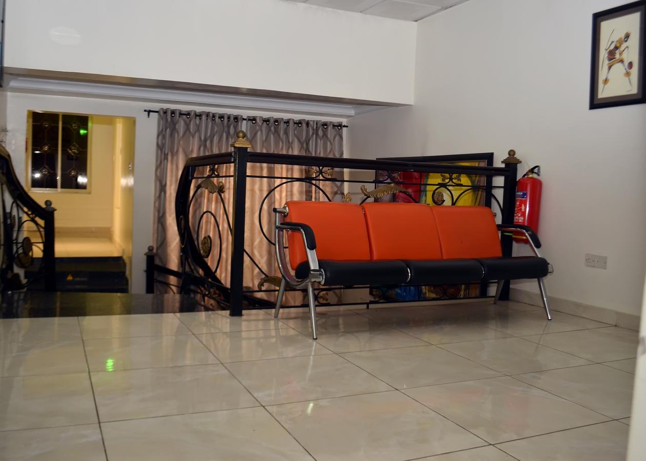 De Rigg Place - Alaka Estate, Surulere Lagos Exterior foto