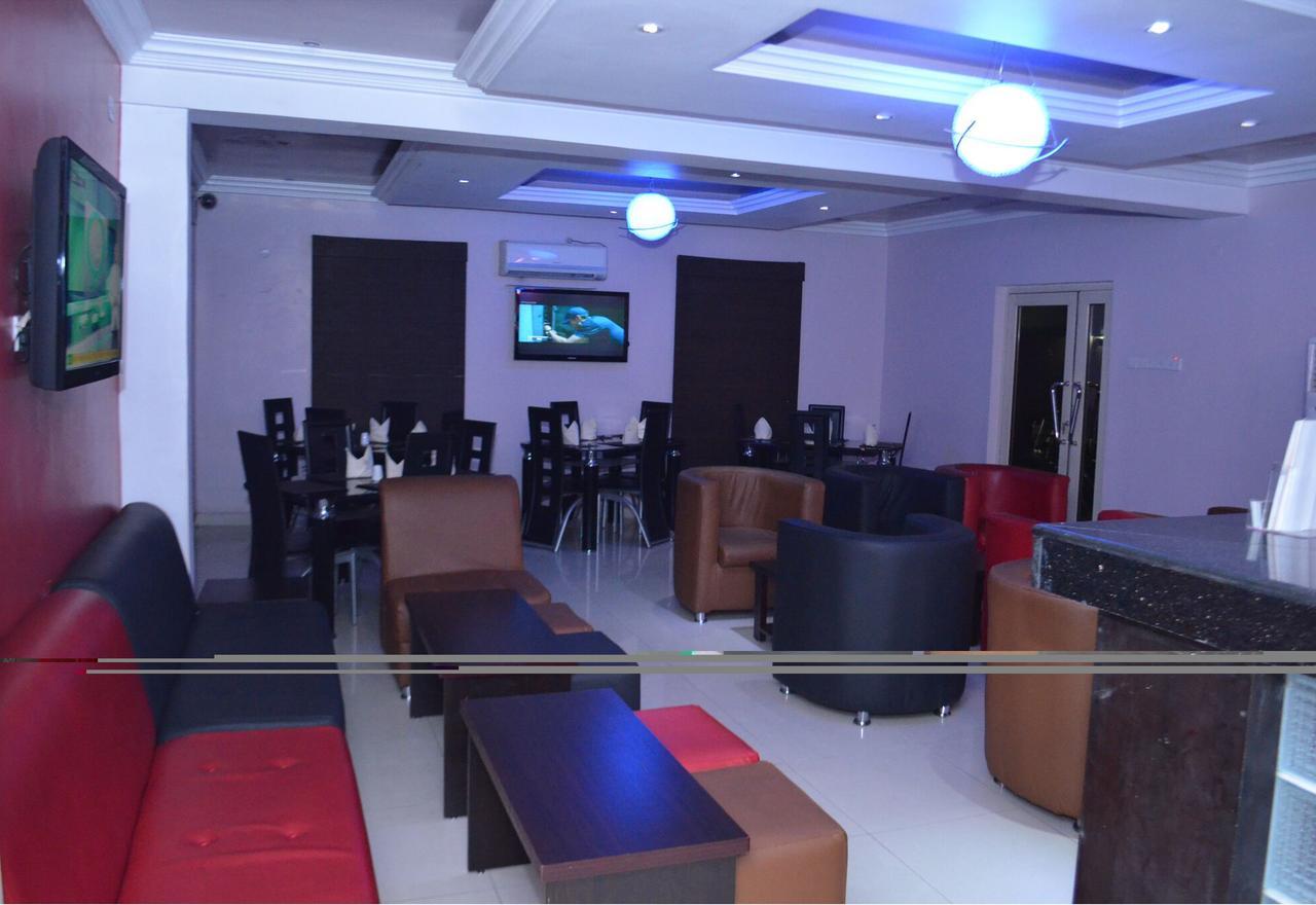 De Rigg Place - Alaka Estate, Surulere Lagos Exterior foto